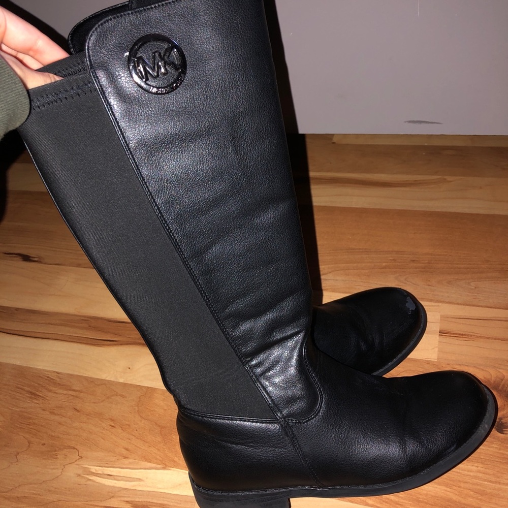Girls Micheal Kors Boots